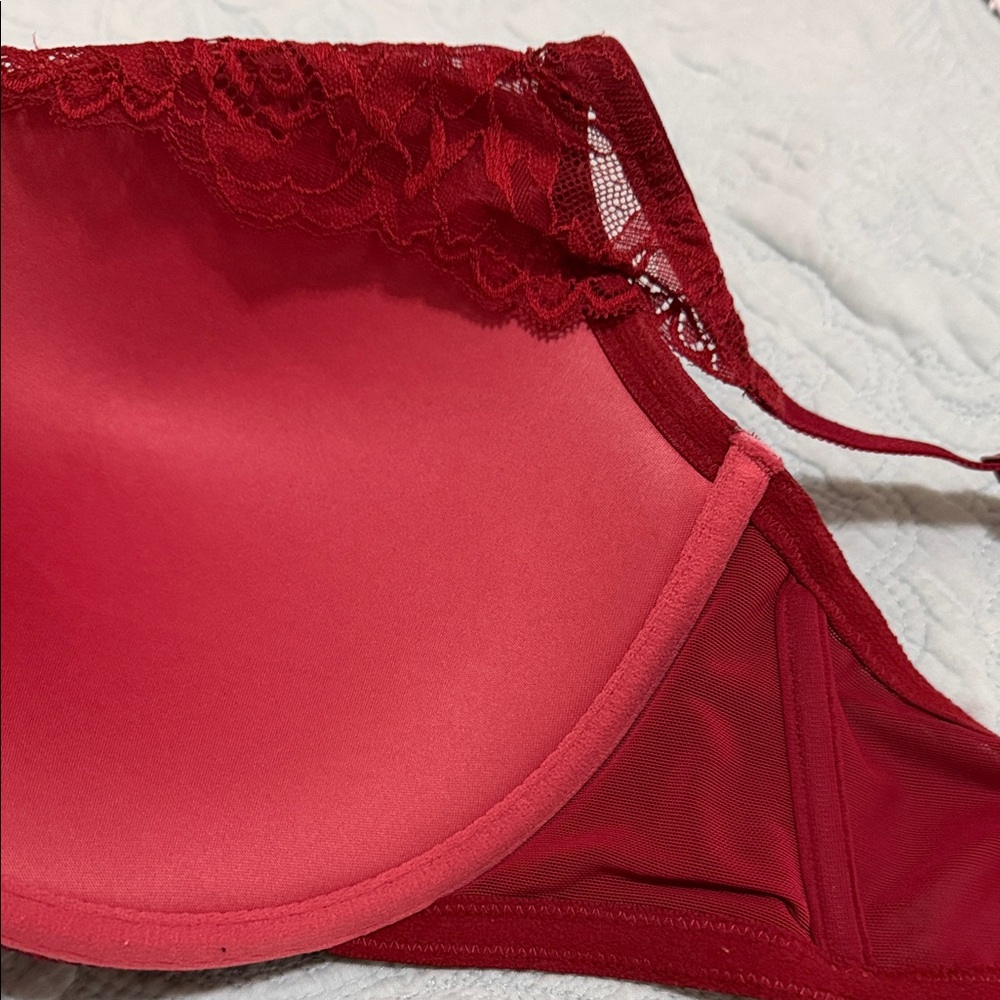 Red Lace Bra - Picture 6 of 6